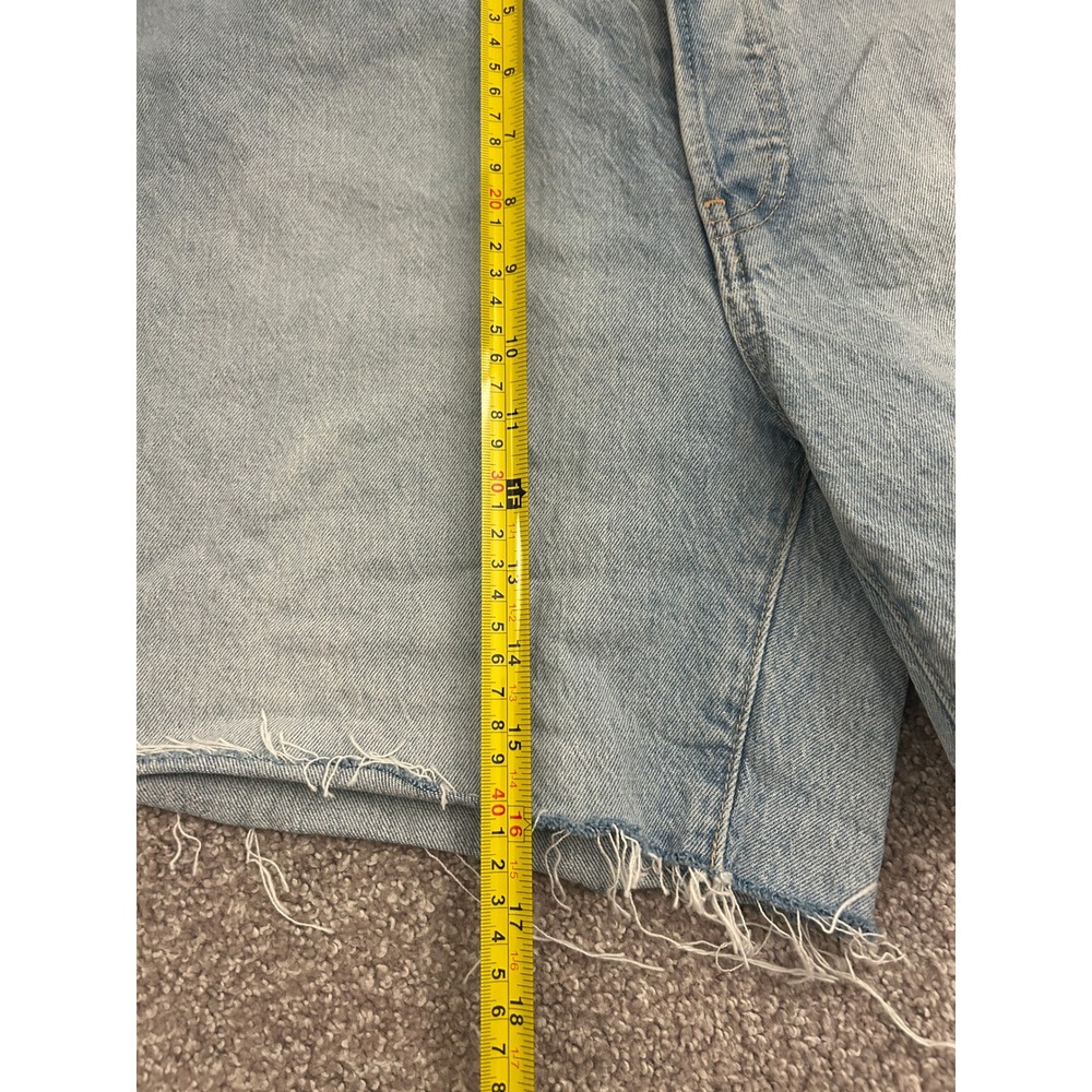 Gap Cheeky Midi Short Women 32 14R Light Blue High Rise Raw Hem Distressed - Picture 5 of 10